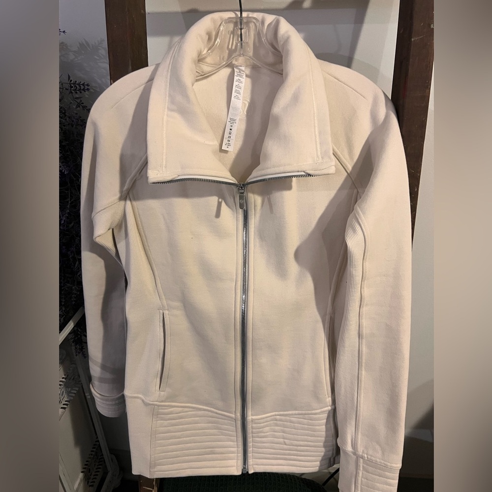 Lululemon full zip scuba